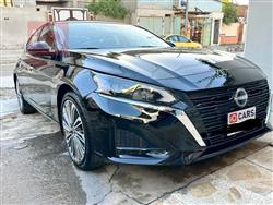 نيسان ألتيما